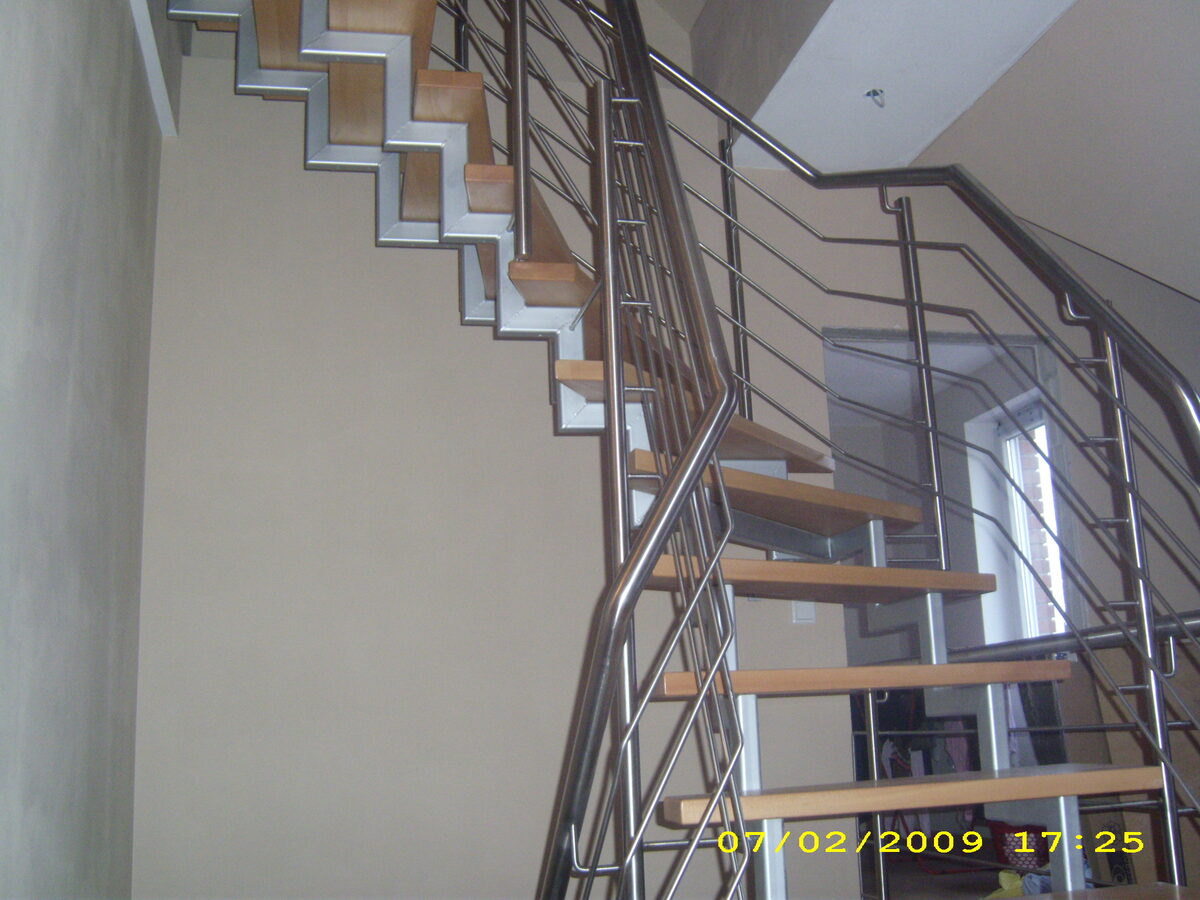 Treppe 9